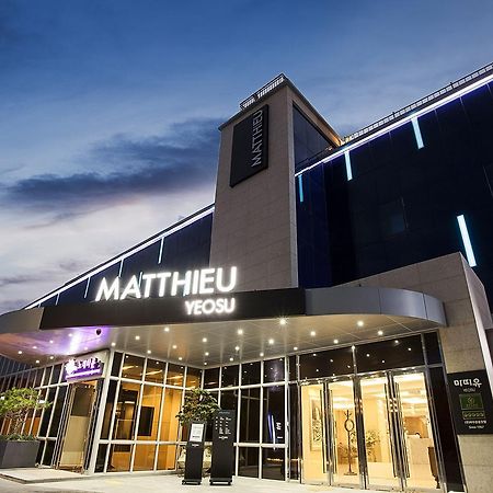 Hotel Matthieu Йосу Экстерьер фото