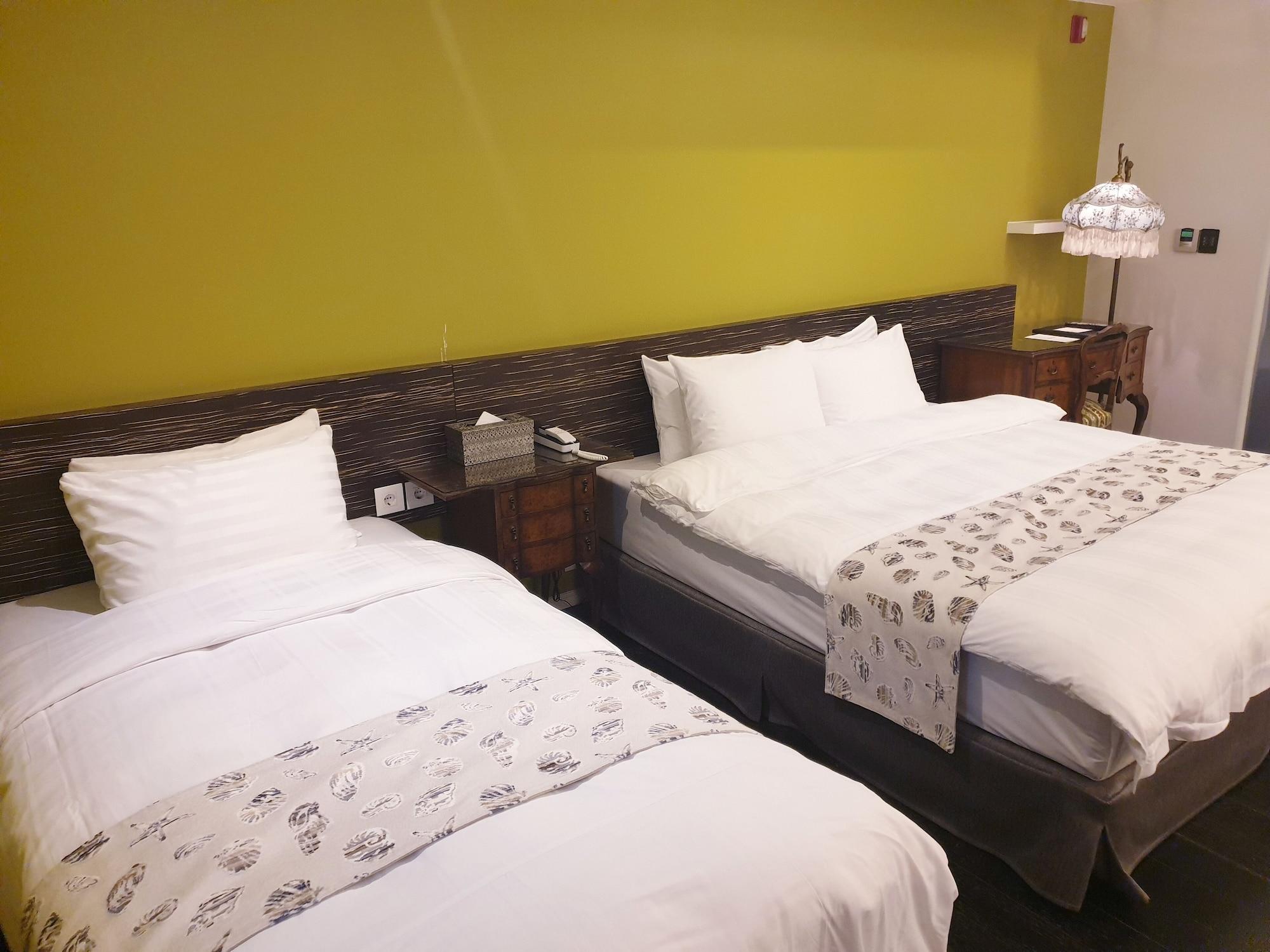 Hotel Matthieu Йосу Экстерьер фото